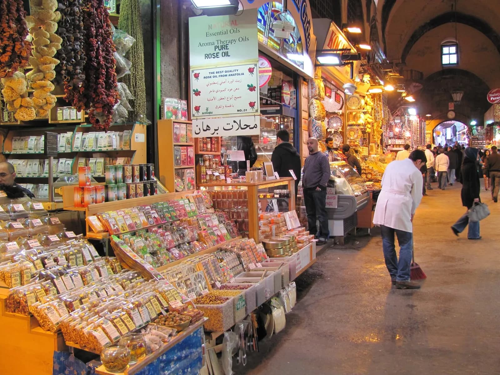 Kalimi i mbuluar brenda Pazarit të Madh në Stamboll